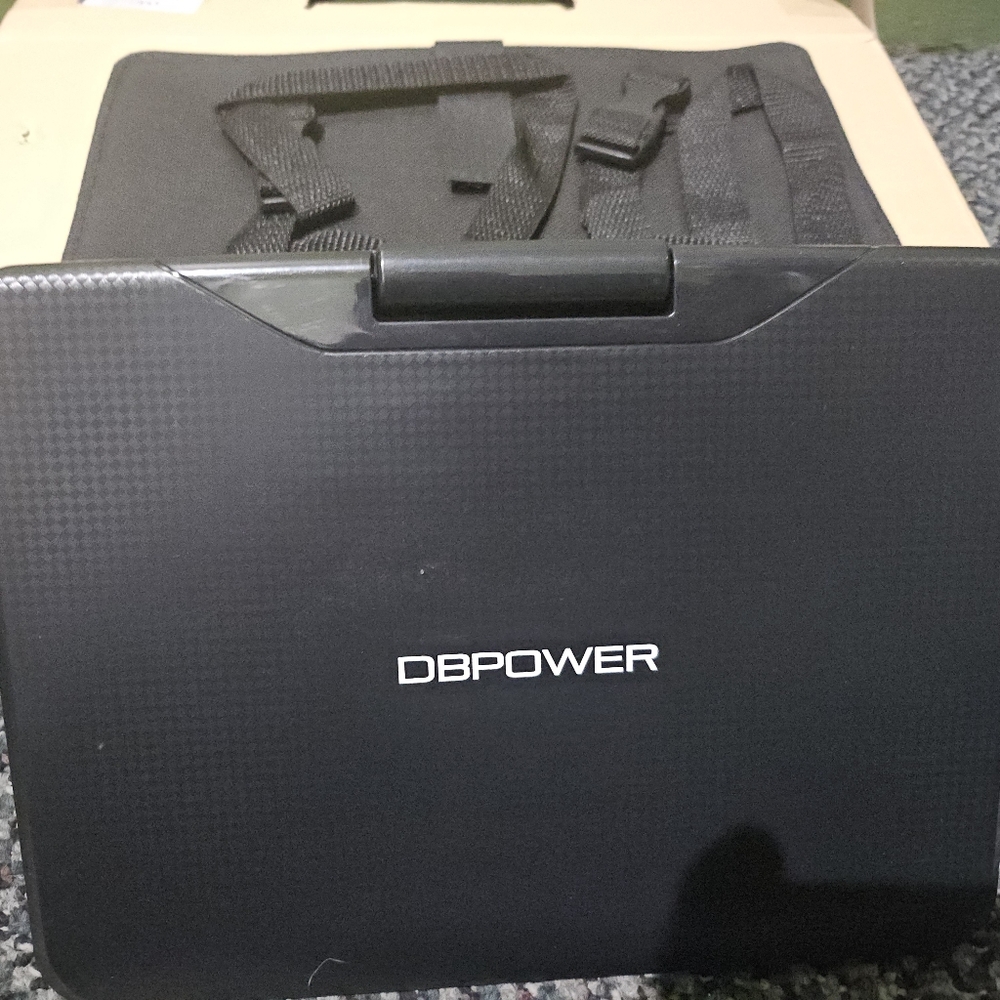DBPOWER Portable DVD player - Picture 3 of 4